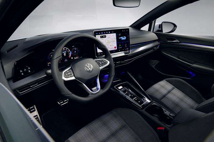 VolkswagenGolfEhybrid50EditionGTE4