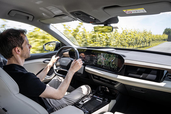 AudiQ6eTronTest