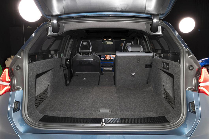 BMWx3live12