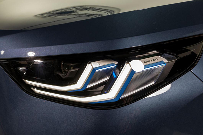 BMWx3live16