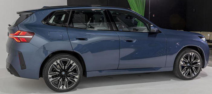 BMWx3live4