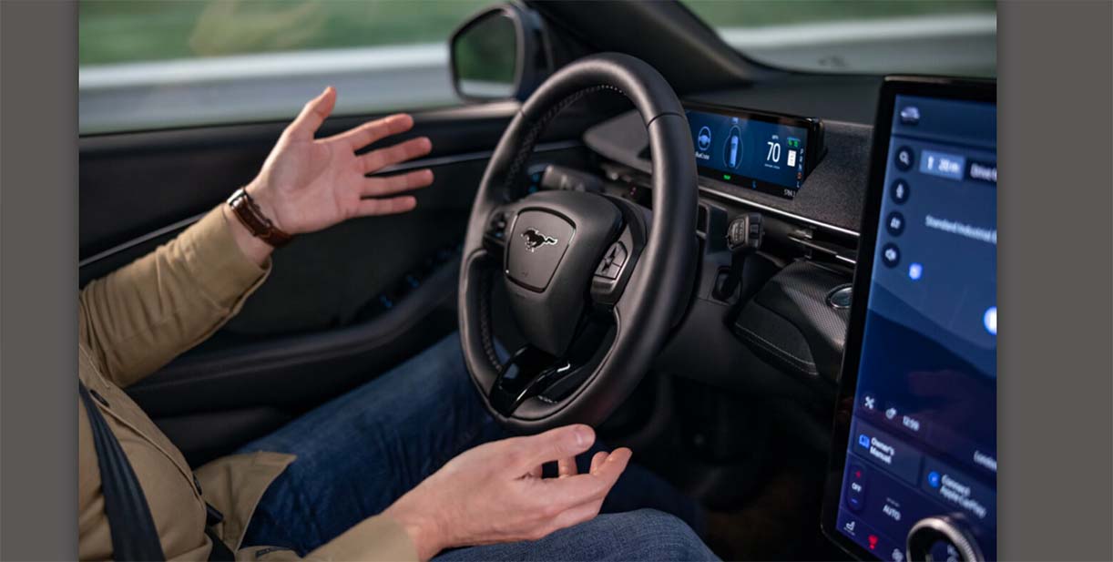 Ford maakt het mogelijk: handsfree rijden op Europese snelwegen FordBlueCruise5