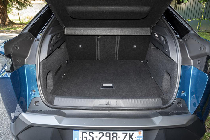 Peugeot3008HybridRenaultAustralHybrid15