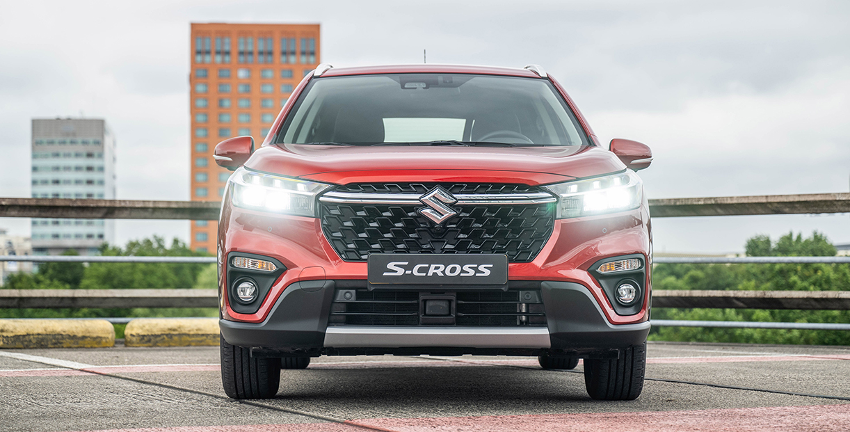 SuzukiScrossModeljaar2025