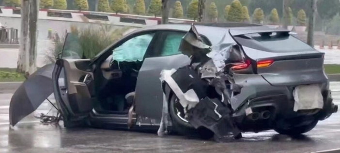 FerrariPurosangueCrash7