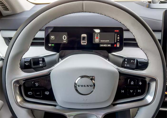 VolvoEX90test5