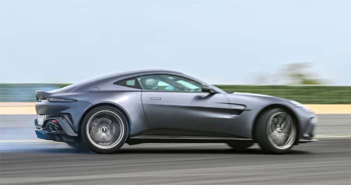 AstonMartinVantageTest2