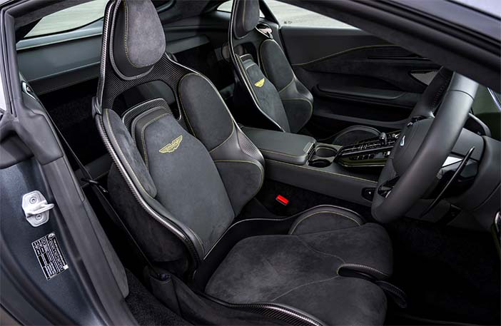 AstonMartinVantageTest4