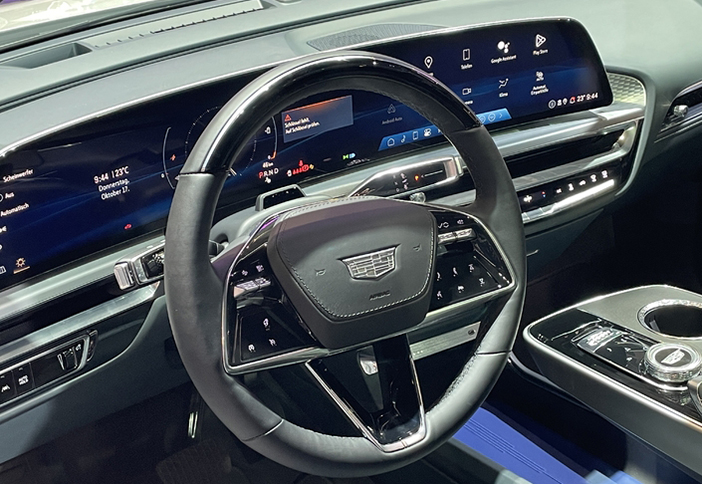 CadillacLyriqParijs6