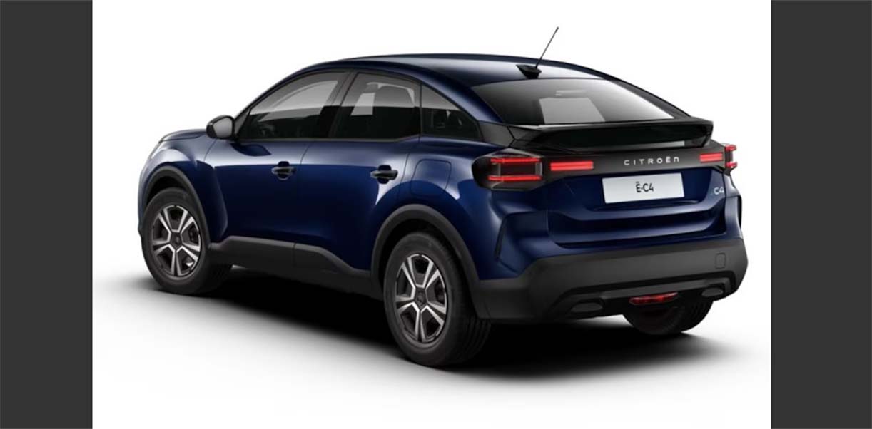 Prijs vergelijking vernieuwde Citroën C4 en ë-C4 CitroënC4FaceliftWitteAchtergrond