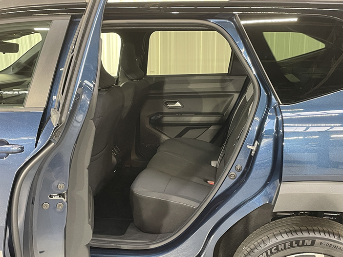 CitroënC5AircrossDaciaBigster7