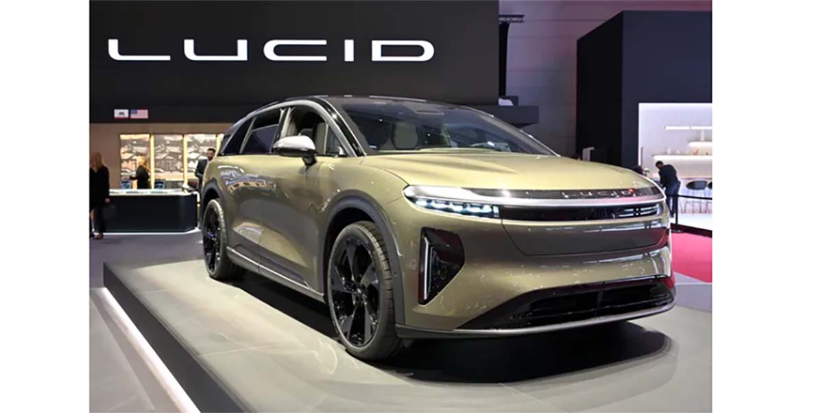 LucidGravity11