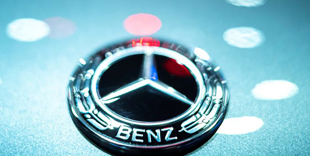 MercedesLogo