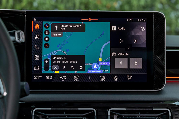 Peugeot208ERenault5ETech20