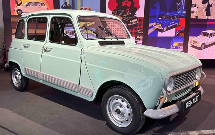 Renault4Etech4