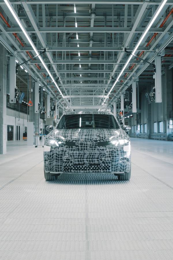 BMWiX3NeueKlassePrototype