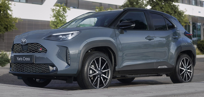 ToyotaYarisCrossMY2025f
