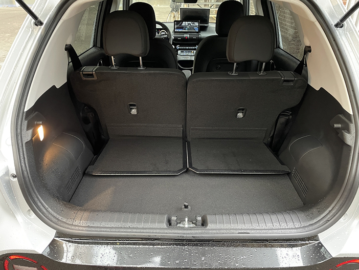CitroënC3eHyundaiInster13
