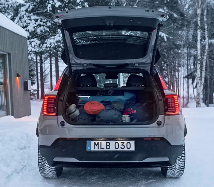 VolvoEX30CrossCountry10