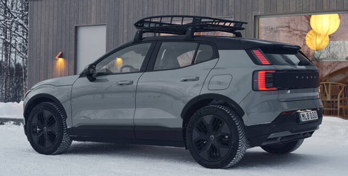 VolvoEX30CrossCountry3