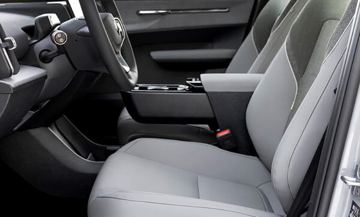 VolvoEX30CrossCountry8