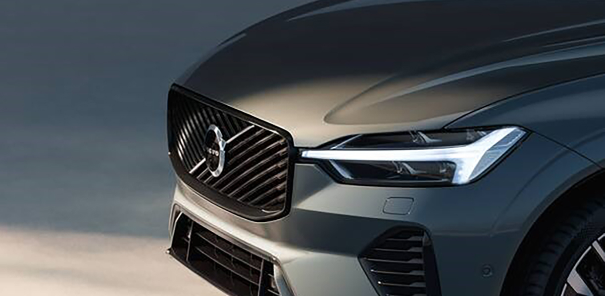 VolvoXC60my2025