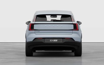 VolvoEX30witteAchtergrond3