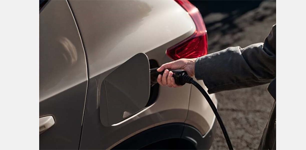 Energiemaatschappijen: laad jouw auto niet op tijdens drukke uren VolvoOpladen
