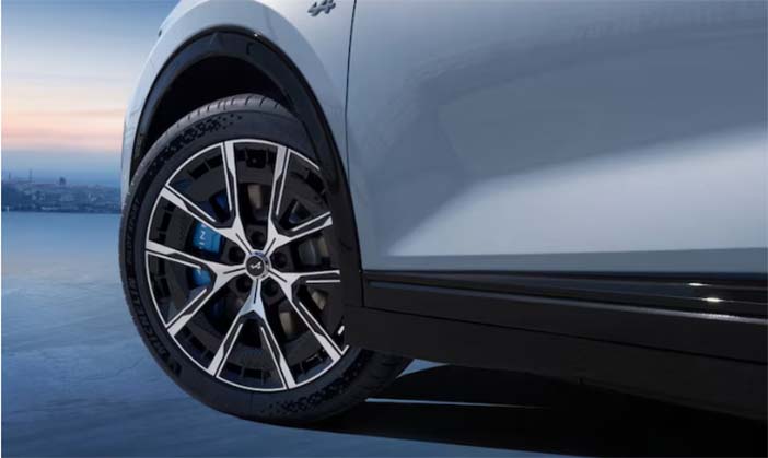AlpineA390Live5