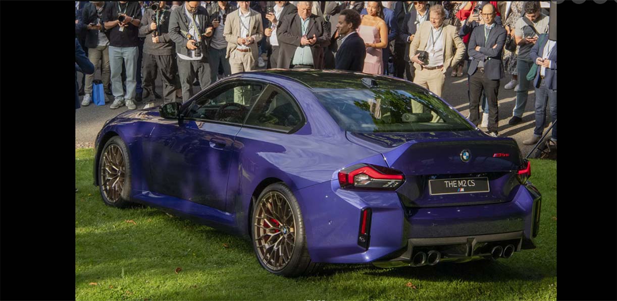 BMW toont de M2 CS BMWm2CSlive
