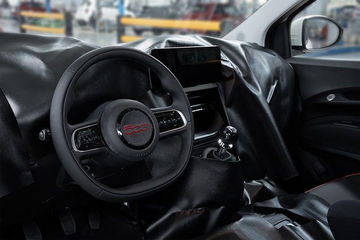 Fiat500Hybrid4