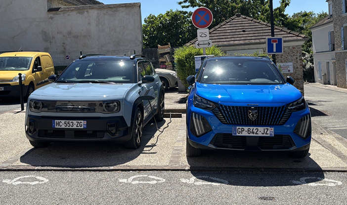 Peugeot2008eRenault4eTech20