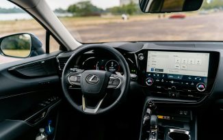 Lexus financial lease