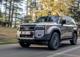 Toyota Land Cruiser komt met 48 volt hybride aandrijflijn