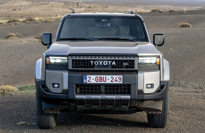 ToyotaLandCruiser12
