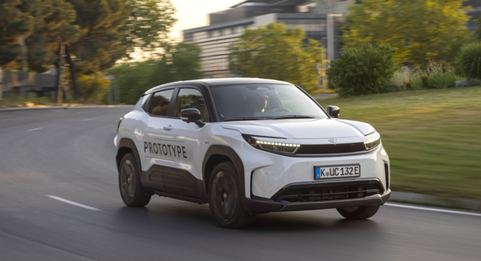 ToyotaUrbanCruiserTest11
