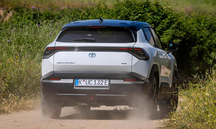 ToyotaUrbanCruiserTest8