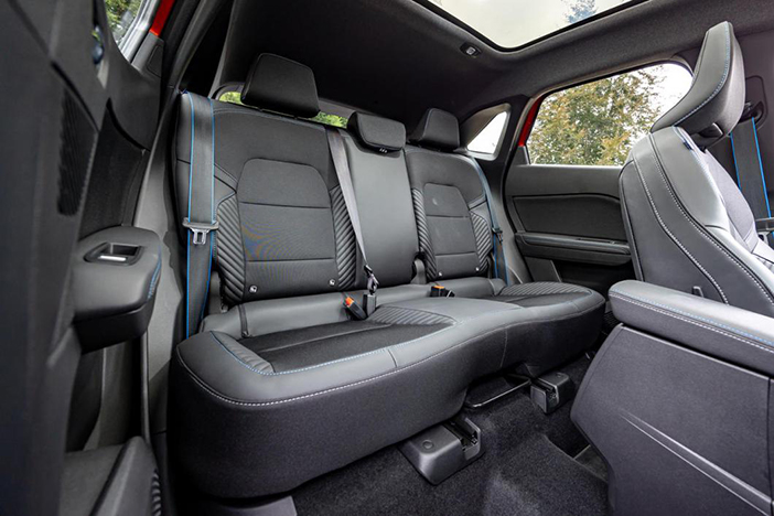 RenaultAustralSymbioz8a