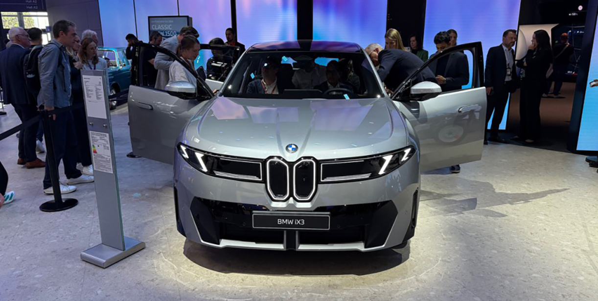 BMW: “Zelfs onze concurrenten in China kunnen dit niet”.