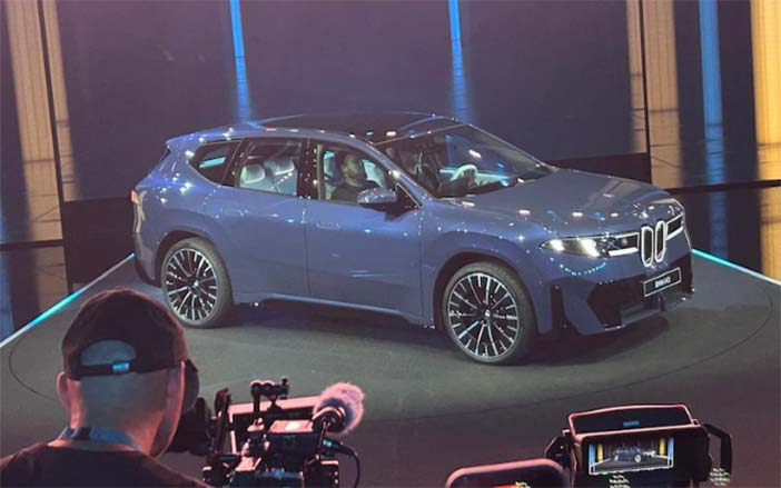 BMWiX3nieuw3