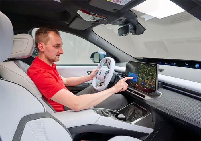 BMWiX3nieuw6