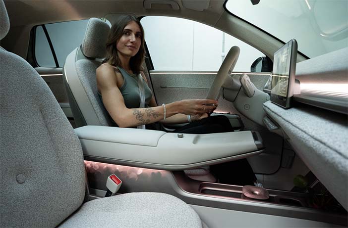 VolkswagenIDcrossConceptLive2