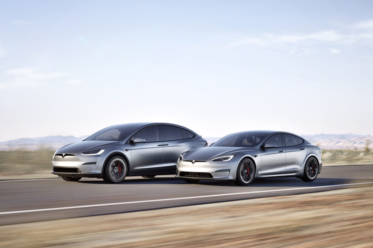 Prijs vergelijking vernieuwde Tesla Model S en Model X