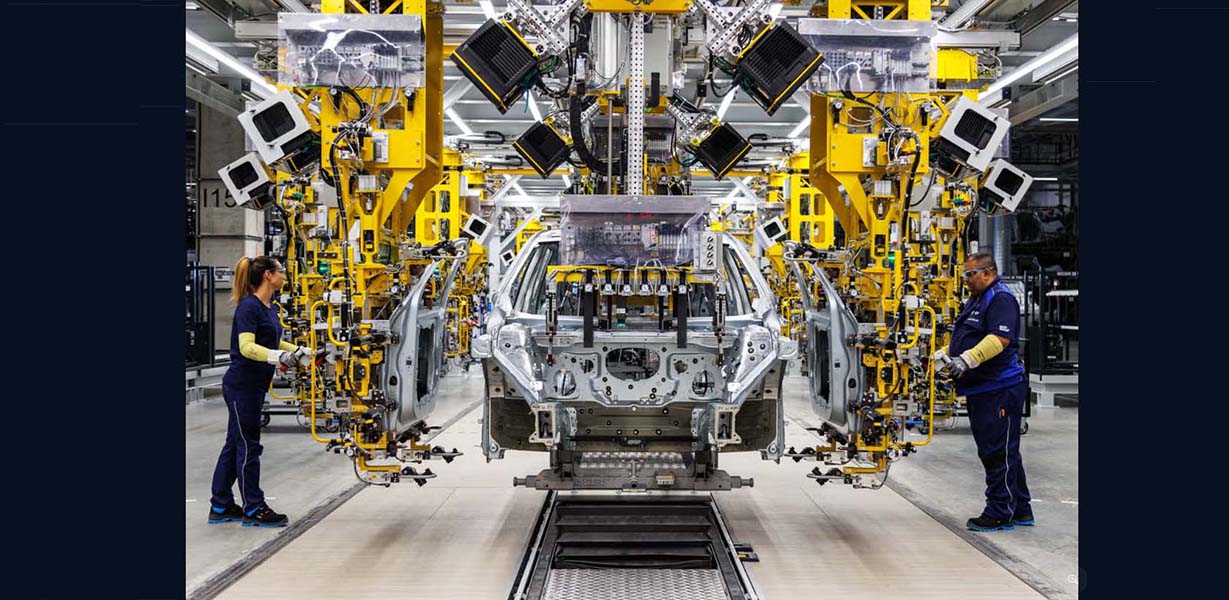 BMW iX3 bereikt mijlpaal van 100.000 bestellingen