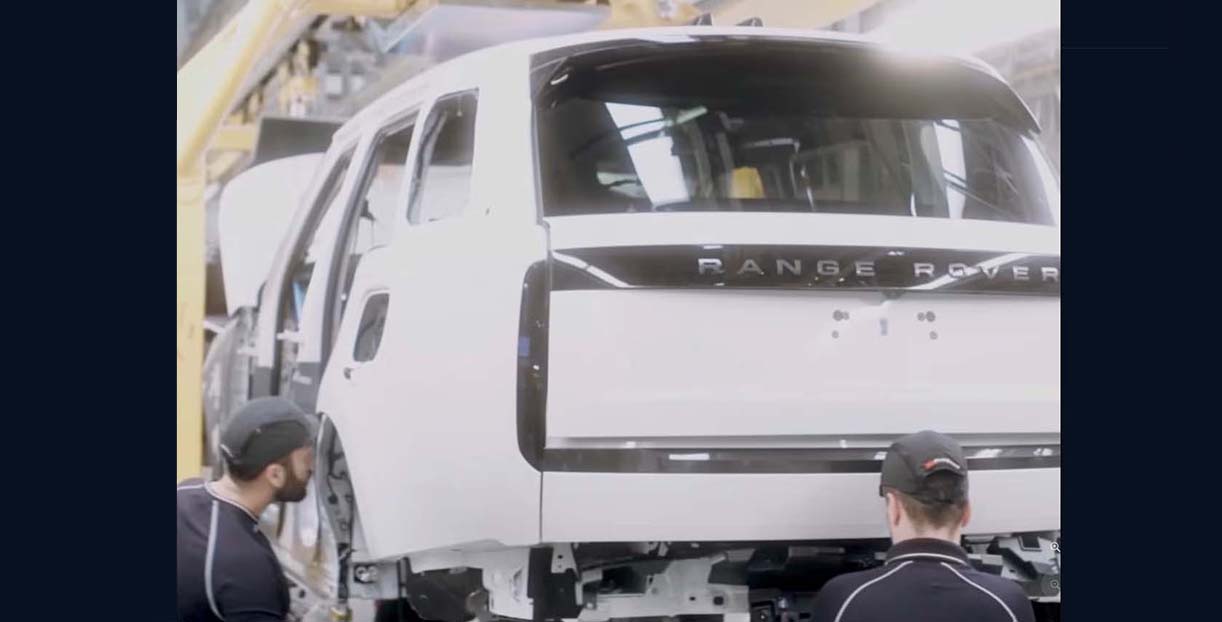 Bekijk hoe de nieuwe Range Rover Electric wordt gebouwd
